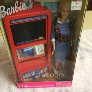 New in box Barbie, the teacher school, Room backdrop included